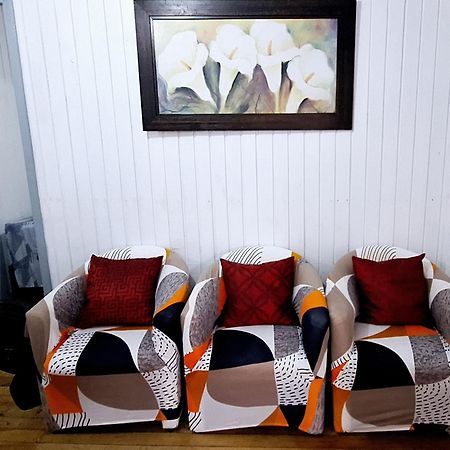 Casa De 2 Quartos Com 2 Ares-Condicionados Em Torres-Rs - Na Mais Bela Praia Gaucha - Cozinha - Banheiro - Tv Smart 32 E Wi-Fi - Estacionamento - Anfitria Superhost No Bnb Villa Bagian luar foto