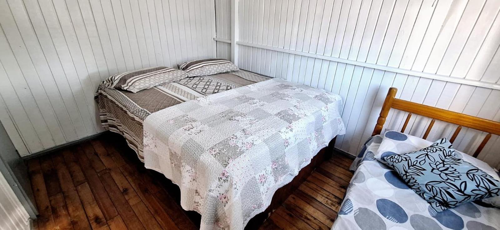Casa De 2 Quartos Com 2 Ares-Condicionados Em Torres-Rs - Na Mais Bela Praia Gaucha - Cozinha - Banheiro - Tv Smart 32 E Wi-Fi - Estacionamento - Anfitria Superhost No Bnb Villa Bagian luar foto